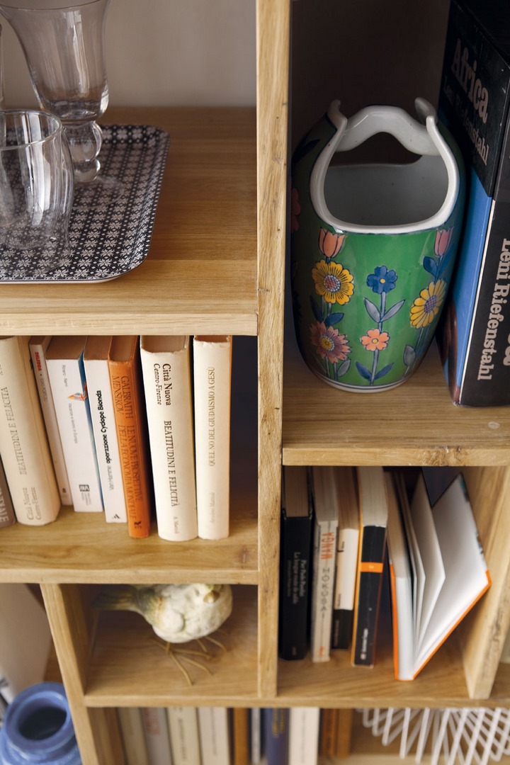 Meuble carré type scandinave couleur chêne clair