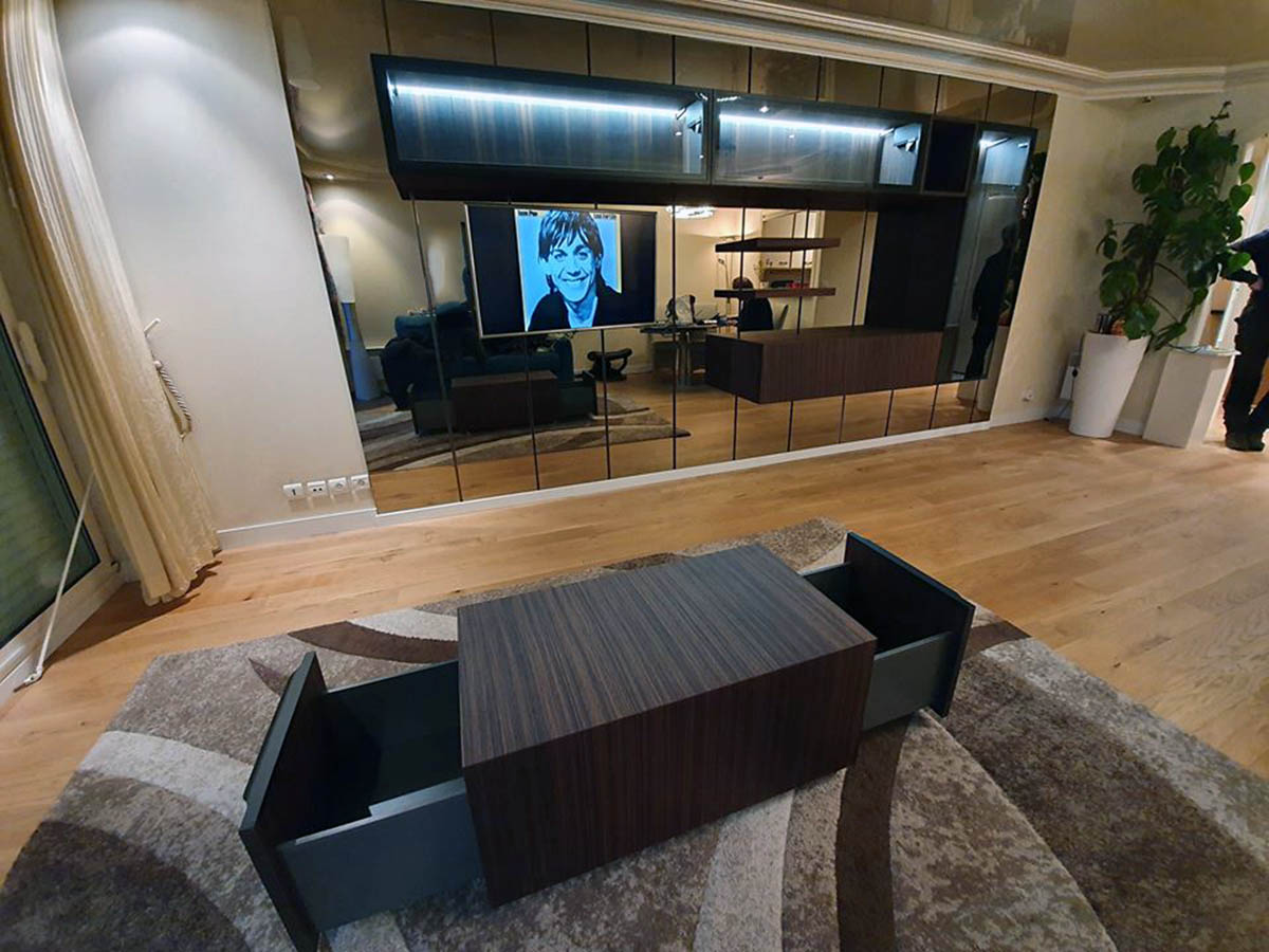 Table basse assortie au meuble télé