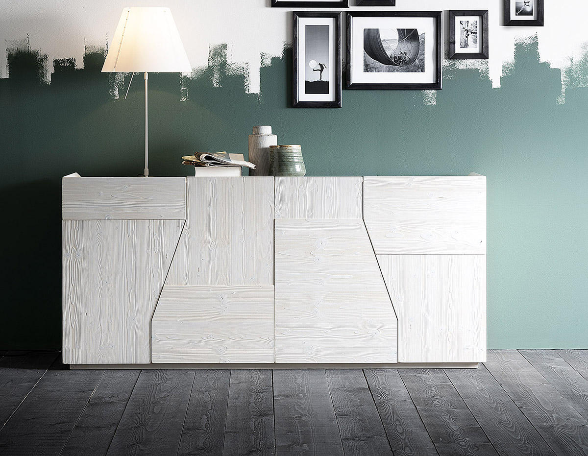 Buffet blanc design avec  4 portes au design  incurvé