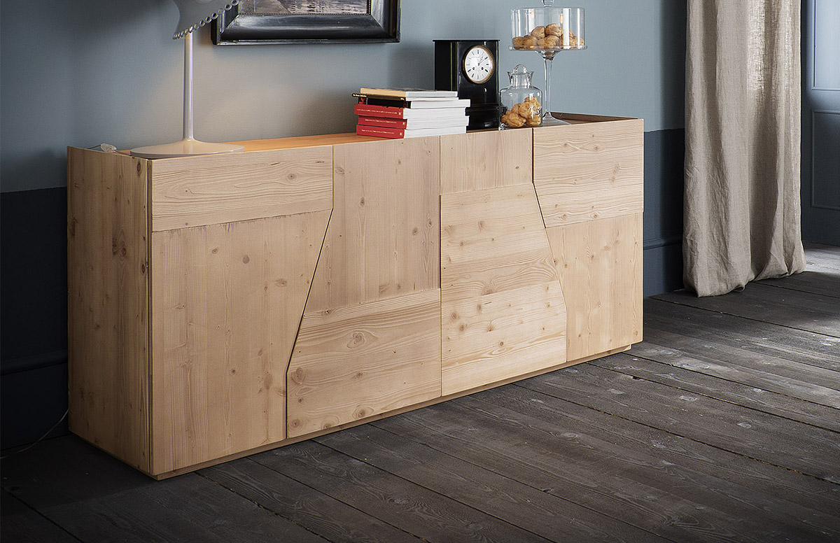 Buffet couleur cappuccino  design avec  4 portes chene