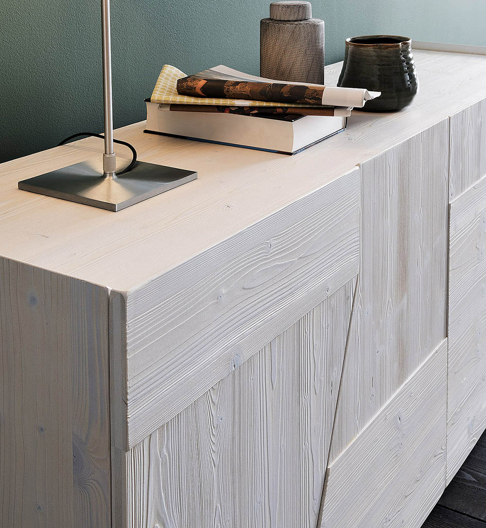 Buffet blanc design avec  4 portes chene au design  incurvé
