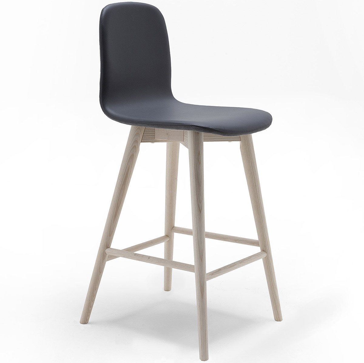 tabouret de bar noir avec dossier