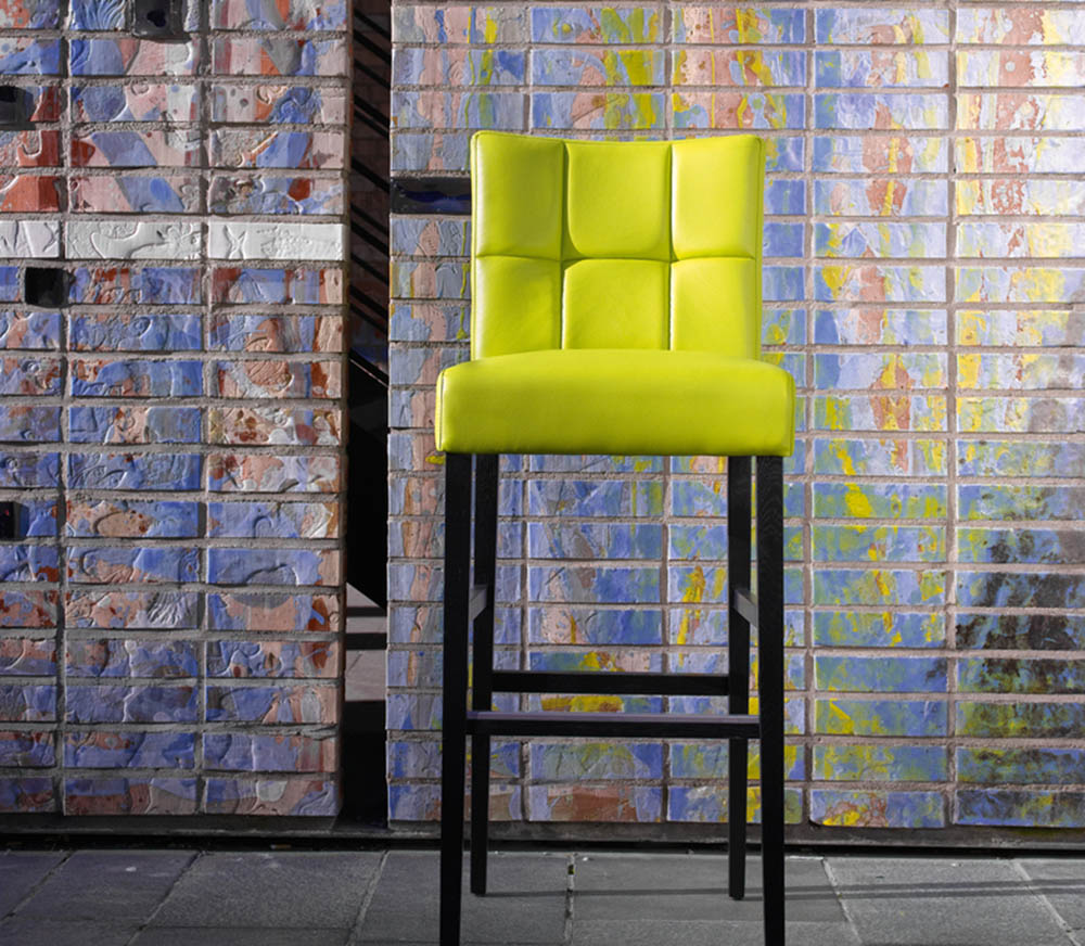 Chaise haute carré verte